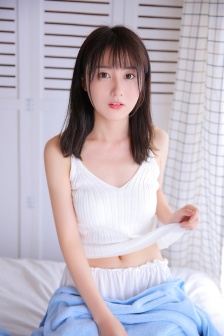 摘花freeeⅹxx第一次hd